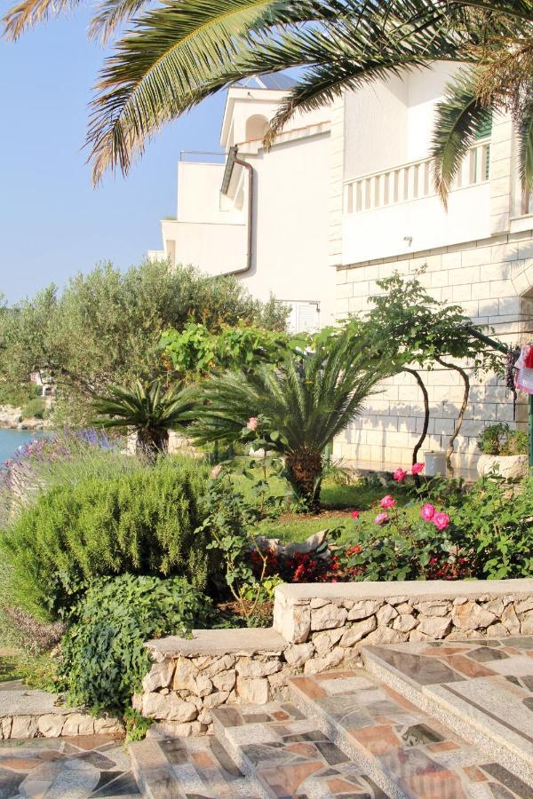 Apartments By The Sea Razanj, Rogoznica - 4253 Buitenkant foto