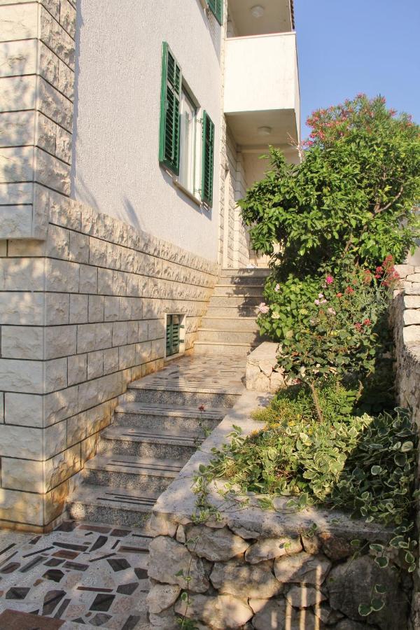 Apartments By The Sea Razanj, Rogoznica - 4253 Buitenkant foto