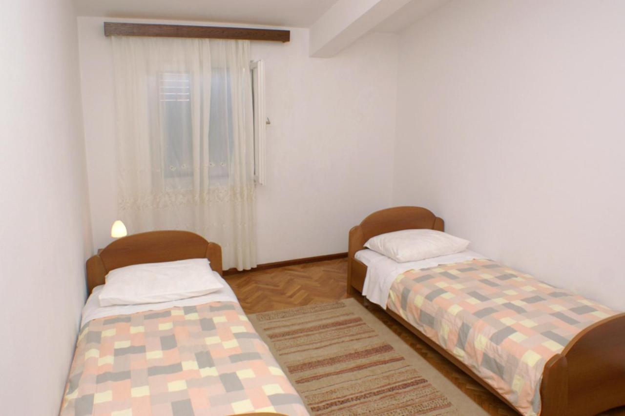 Apartments By The Sea Razanj, Rogoznica - 4253 Buitenkant foto